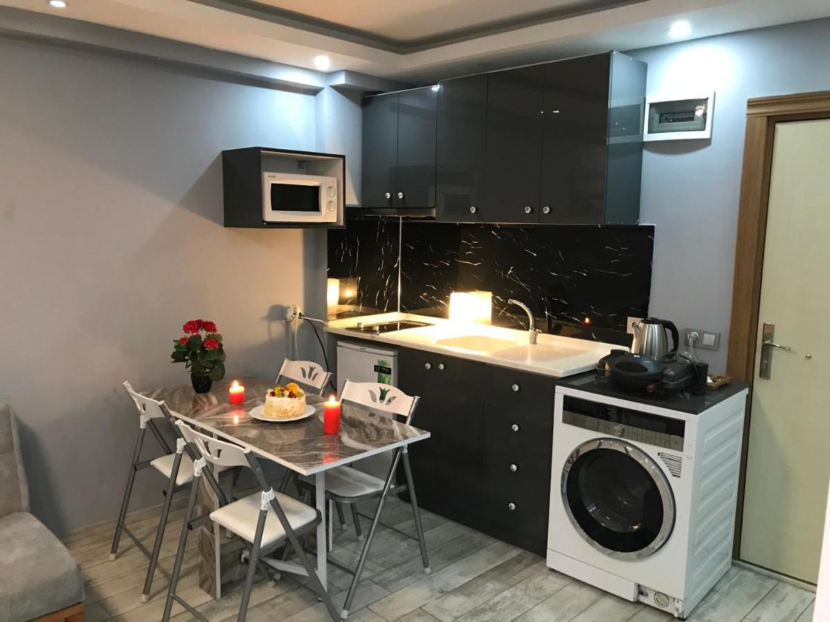 Royalstar Taksim Family Suites Estambul Exterior foto